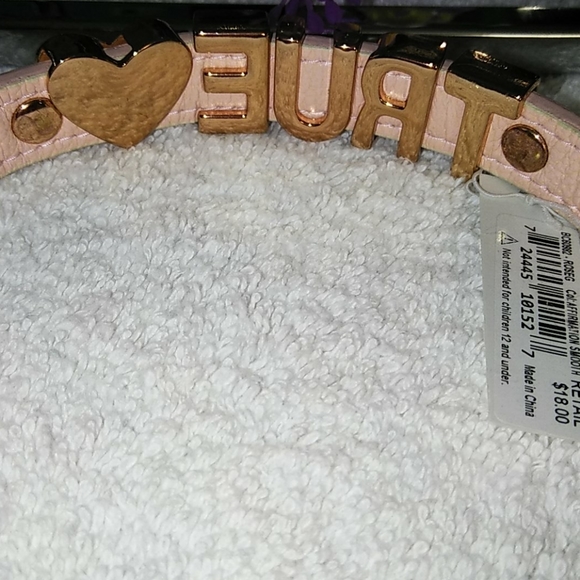 BCBG Generation ❤️ TRUE ♥️ Bracelet 💙 - Picture 5 of 6